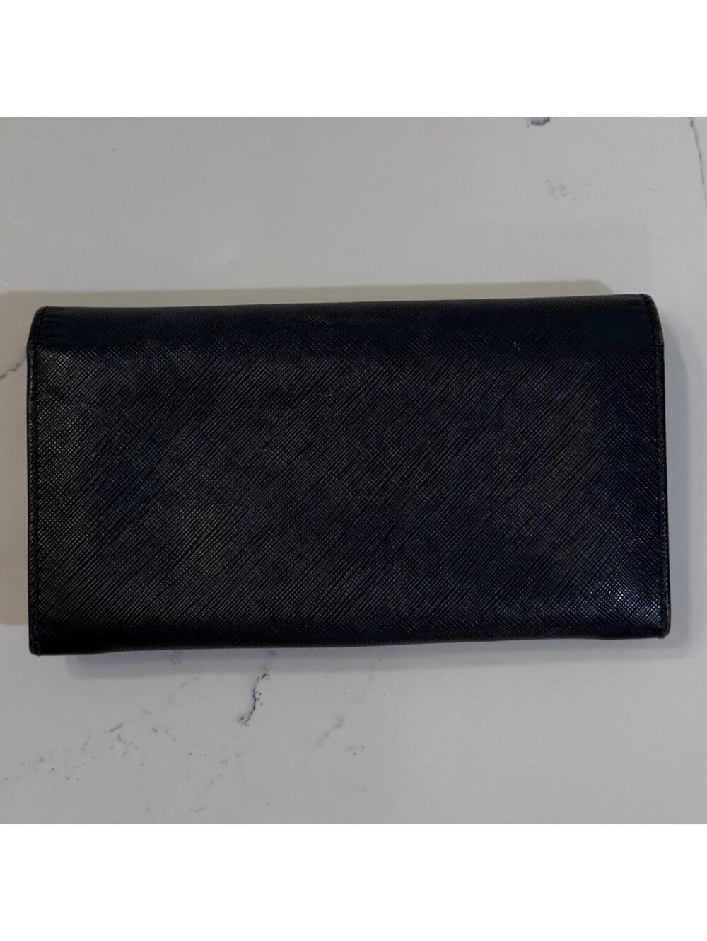 Salvatore Ferragamo Gancini Logo Long Black Leather Continental Wallet - Picture 12 of 15